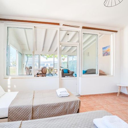 Sandy Beach Houses - Sea View กาวอส ภายนอก รูปภาพ