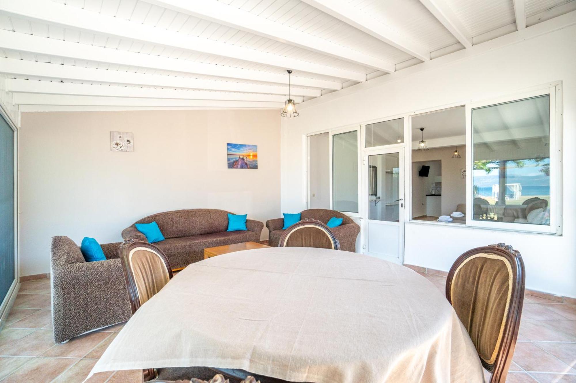 Sandy Beach Houses - Sea View กาวอส ภายนอก รูปภาพ